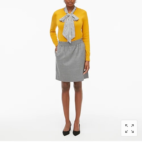 J. Crew Dresses & Skirts - J. Crew grey sidewalk skirt